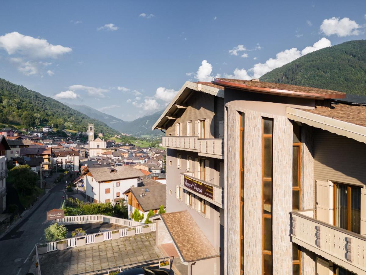 Hotel Vezza Alpine Lodge & Spa Vezza dʼOglio Dış mekan fotoğraf