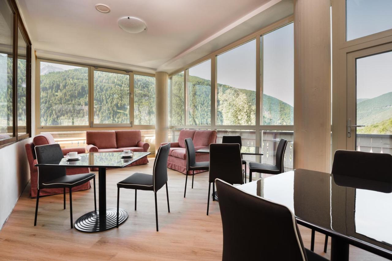 Hotel Vezza Alpine Lodge & Spa Vezza dʼOglio Dış mekan fotoğraf